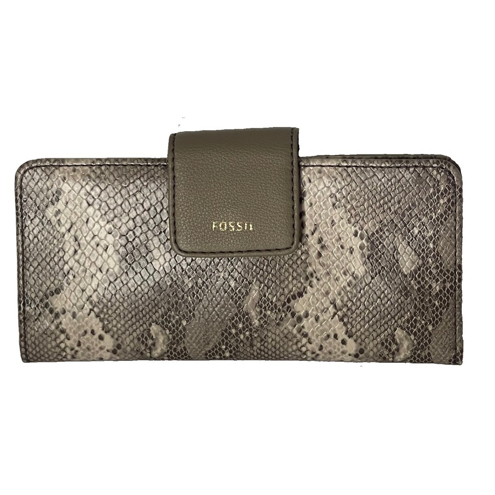 Fossil Madison Leopard Print Wallet‎ Clutch Snap Closure 16 Card Slots Zip